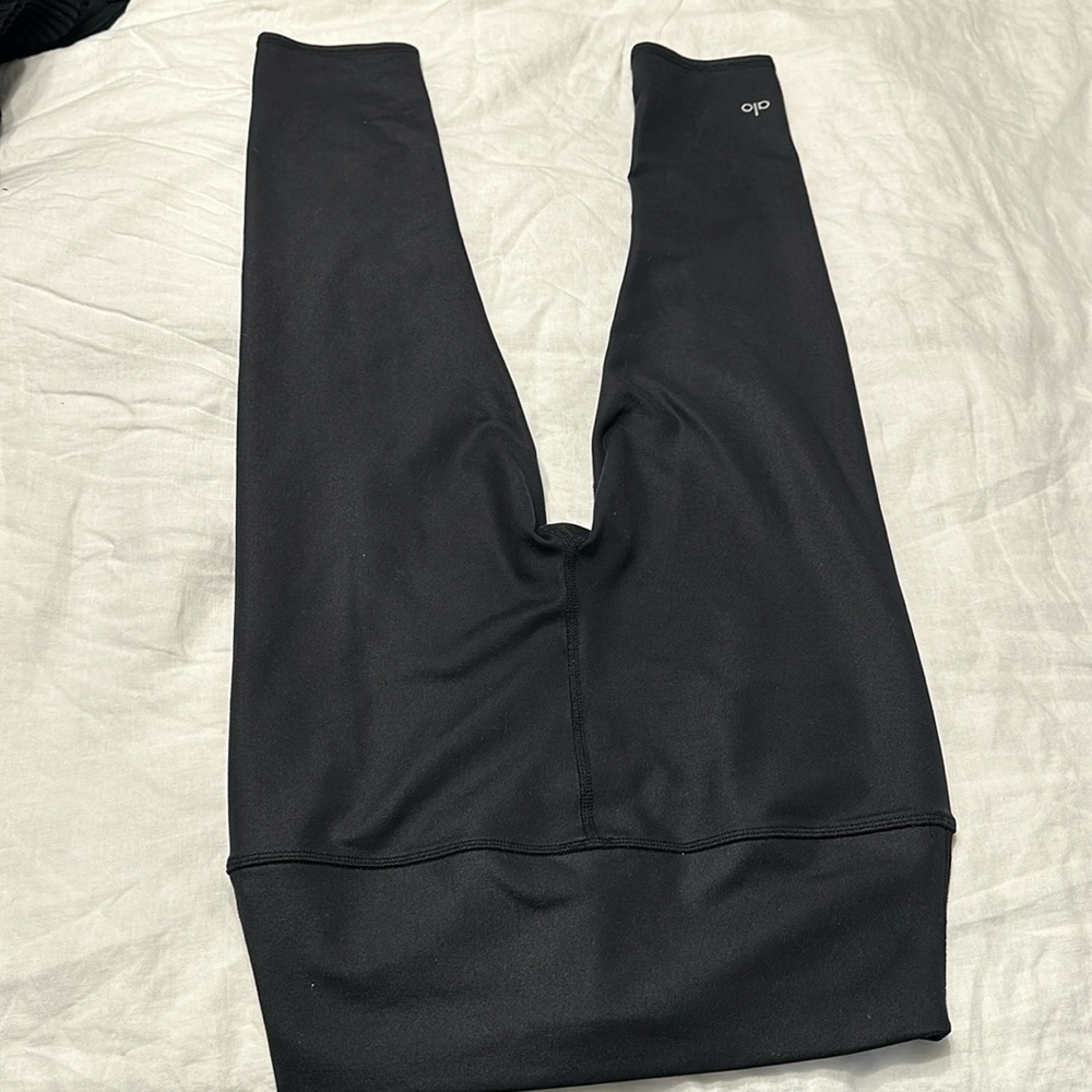 ALO LEGGINGS MID CALF/ANKLE LENGTH - Picture 4 of 4